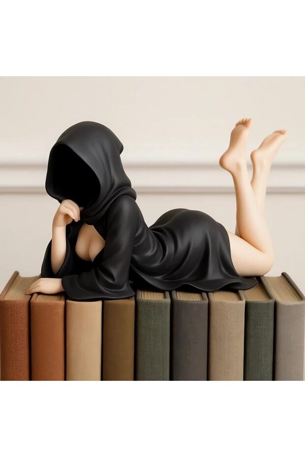 bilibili Crawling1PC 3DGothic Black Robe Queen Figure Bookshelf Sculpture Spooky Sitting Statues Des