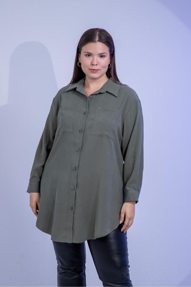 Women's Plus Size Long Shirt with Pocket Detail