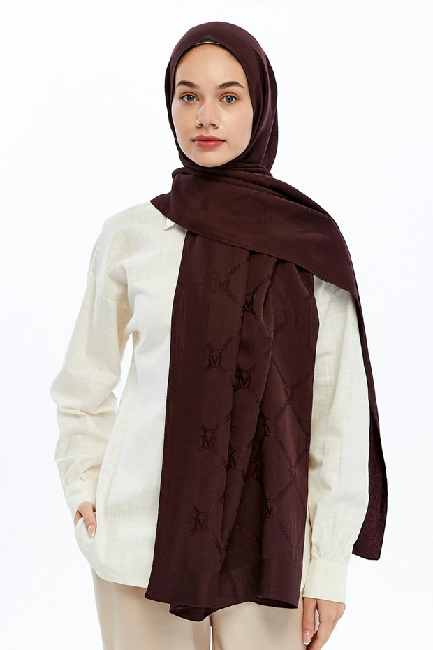 شال بنمط مونوغرام من سلسلة أليا