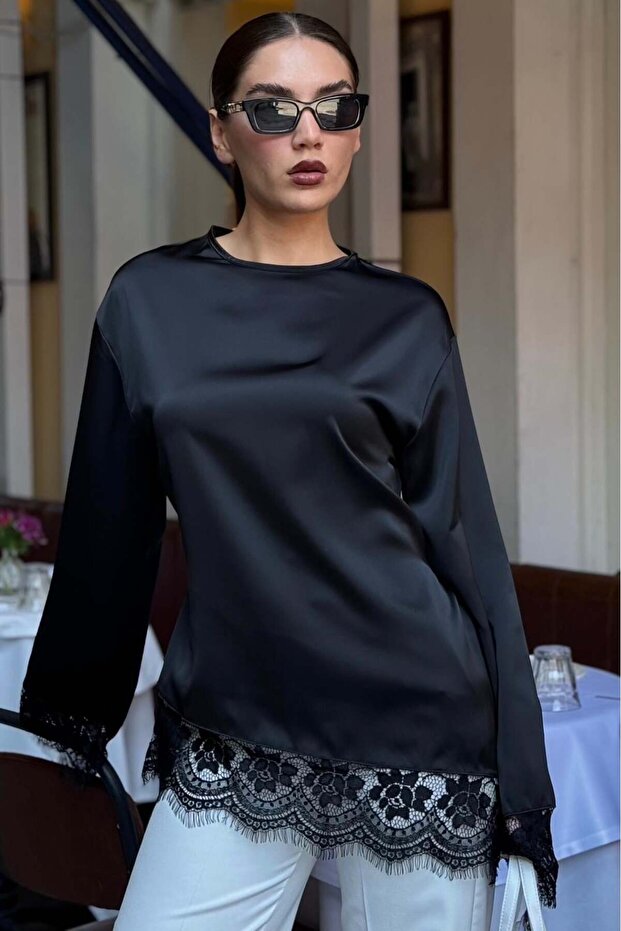 بلوزة ساتان سوداء غير متماثلة بأكمام طويلة ودانتيل MG2799