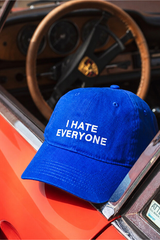 قبعة EAZY I Hate Everyone للجنسين من Saks باللون الأزرق مطرزة قبعة بيسبول قابلة للتعديل