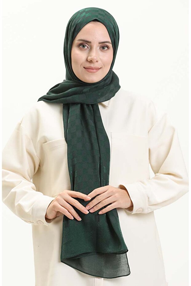 شال كارمن منقوش مربع الشكل 70223-11 أخضر زمردي
