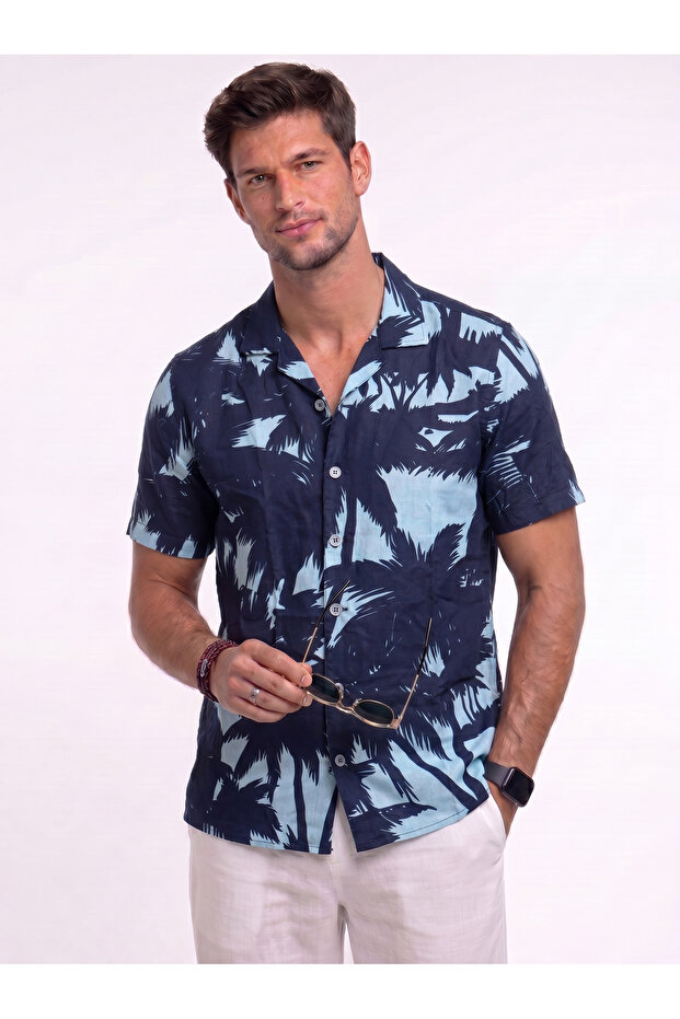 Men’s Patterned Short Sleeve Resort Collar Shirt