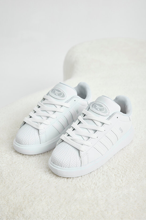 Children's Unisex White Comfortable Fit Breathable Lace-Up Sneaker