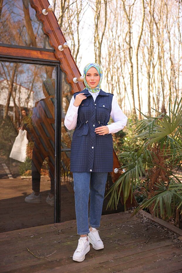 Quilted Vest - Navy Blue