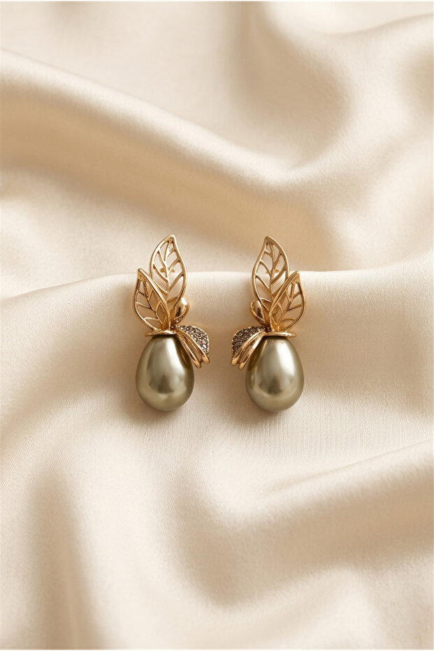 Gold Color Earrings with Gray Pearl Leaf Figure