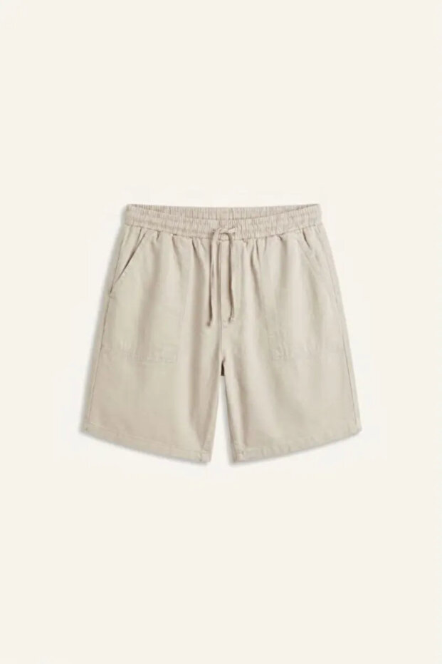 Ultra Soft Relax Fit Elastic Waist Beige Bermuda Shorts H7654Ax26Hs