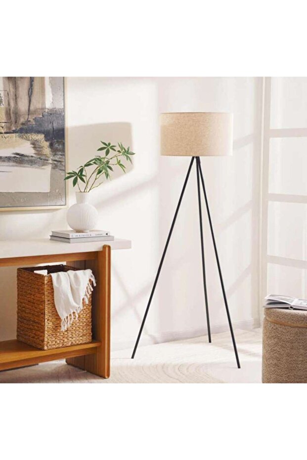 Melvin E27 Floor Lamp 67x150cm - Black