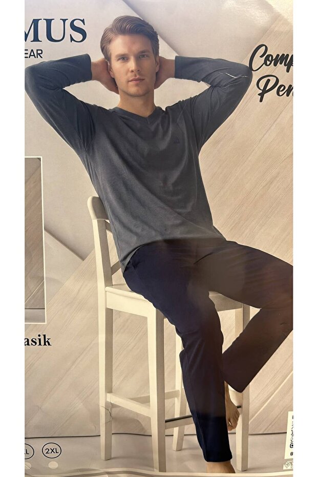 Men's V-Neck Classic Loose Fit Combed Cotton Pajama Set