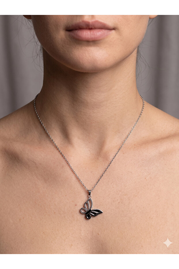 26Kly18 - Steel Butterfly Necklace