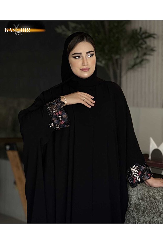 عبايه بشت قماش انترنت أسود فاحم