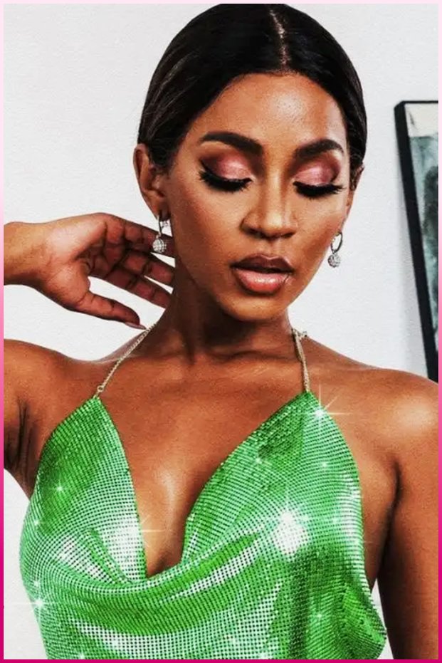 Women's Green Metal Chain Mesh Crop Top – Shiny Metal Mesh Degaje Collar Strap Party, Festival, and Night Club Combination Top