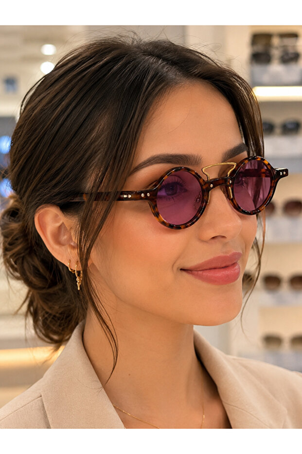 Special Design Framed Vintage Model Sunglasses with Metal Detail on Top