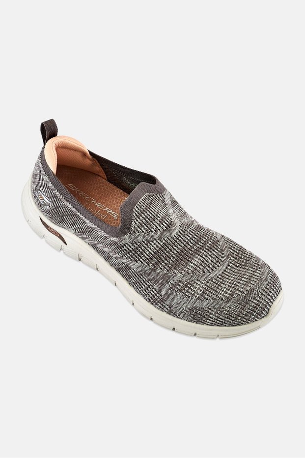 Women Inspiration Slip On Walking Shoes, Taupe