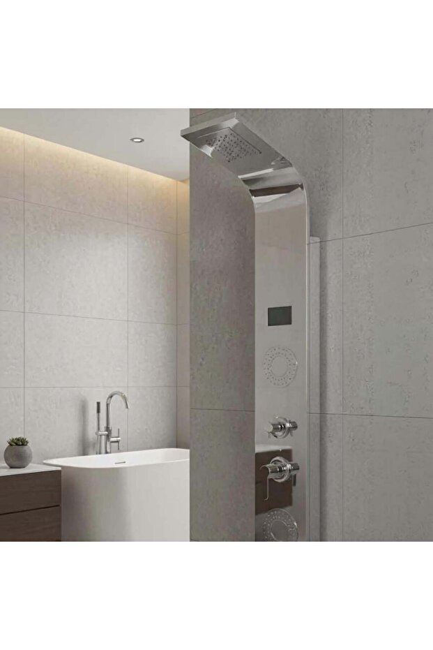 Wall-Mounted Jacuzzi with Italian Screen - Parma