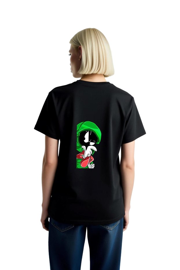 Women's Graphic Printed Thoughtful Character T-Shirt Helmet Design Relaxed Fit Casual Modern Stylish Elegant