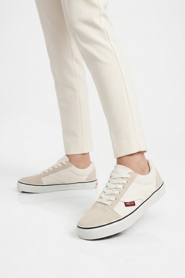 White Narrow Fit Breathable Lace-Up Linen Men's Sports Shoes Sneaker 1002 g
