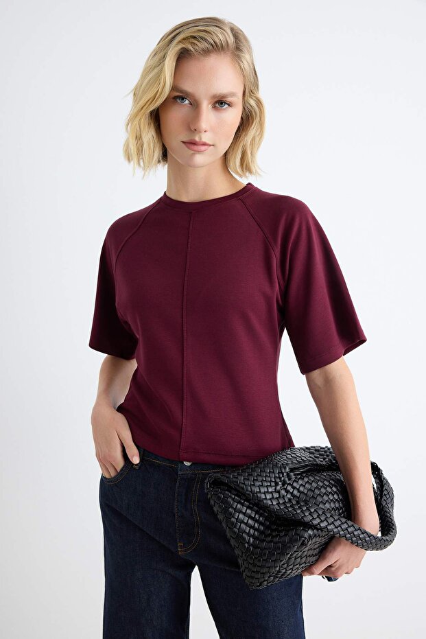 Plum Soft/Soft Touch Knitted T-Shirt with Sewing Detail and Raglan Sleeves Fitting at the Waist Twoaw27Ts00035
