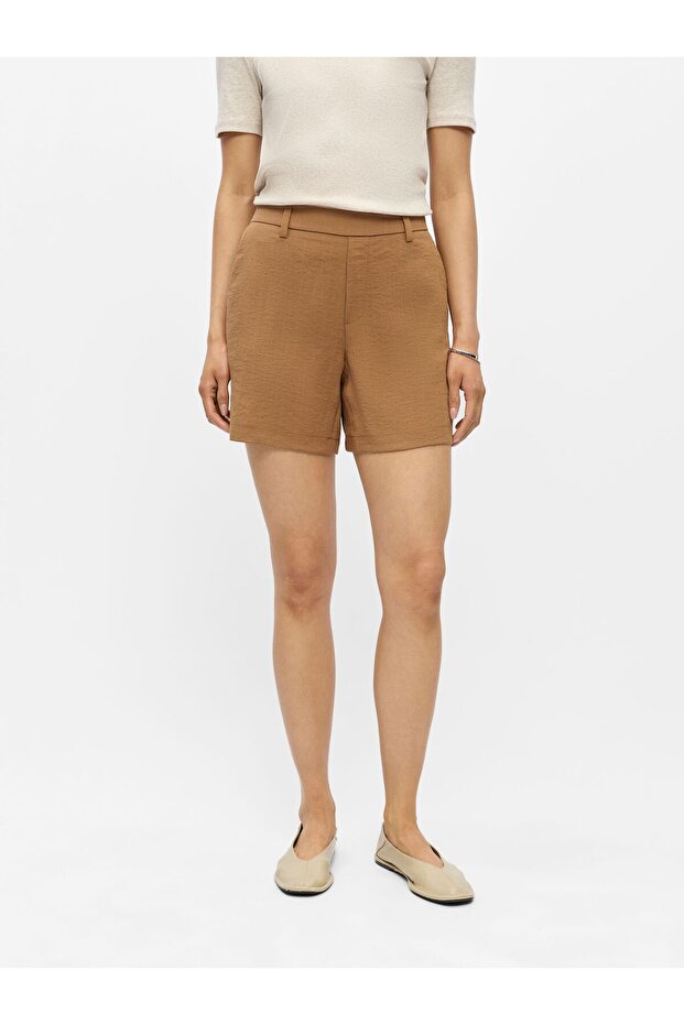 Strukturierte, maßgeschneiderte Shorts - 1
