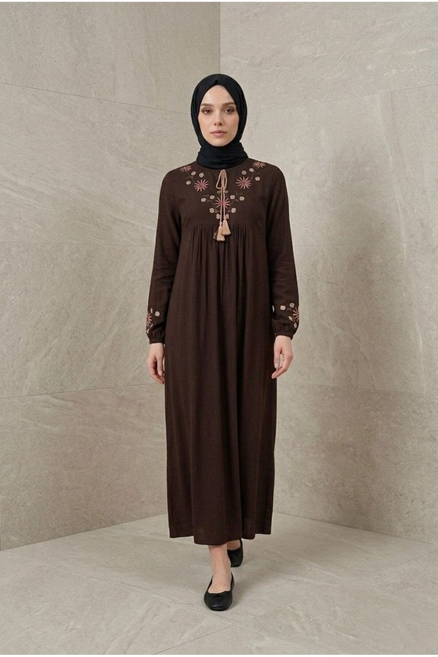 Çi̇ğdem Elbi̇se Brown Viscose Fabric Women's Dress with Tassel and Embroidery Detail