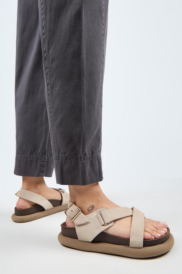 Azelya Women's Genuine Leather Buckle Scarf Beige Sandals
