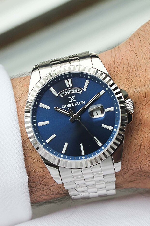 Dk407594 Men's Wristwatch with Steel Strap