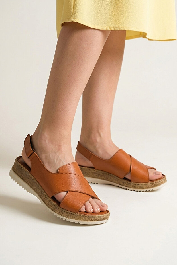 , Women's Genuine Leather Sandals 1511051Z036 Tan