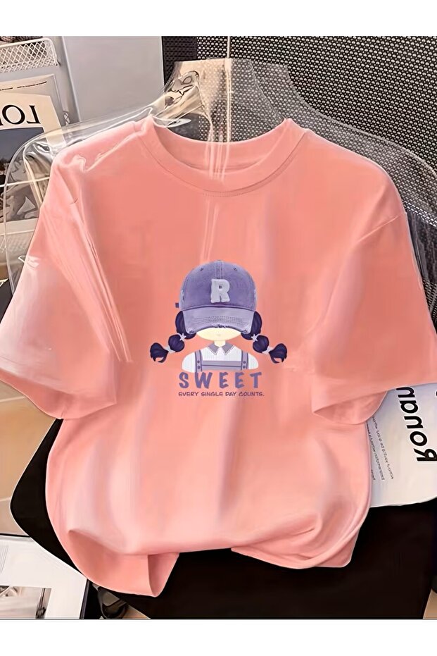 Printed Oversized Unisex Women's Crewneck T-Shirt