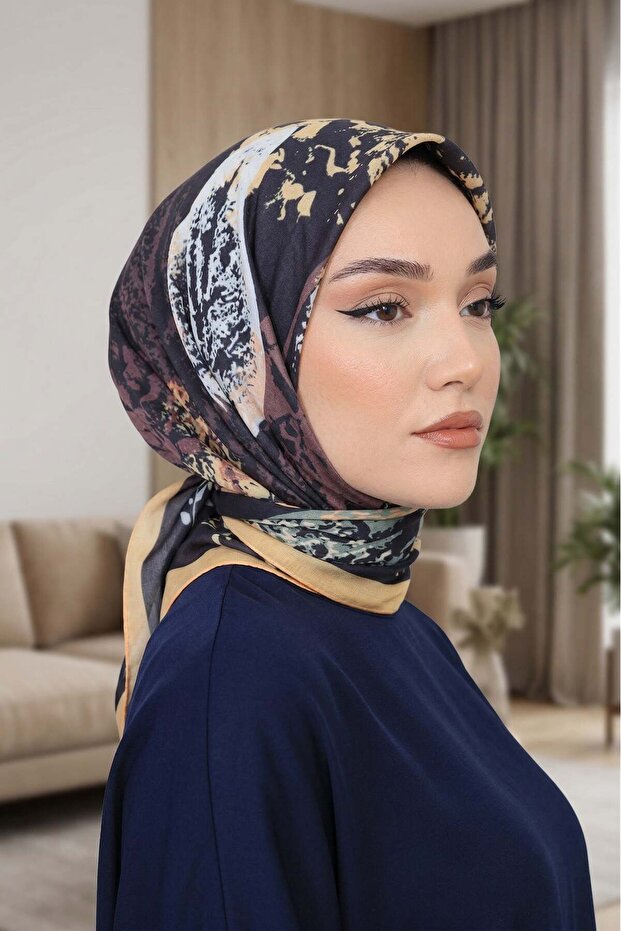وشاح ناعم منقوش - 053