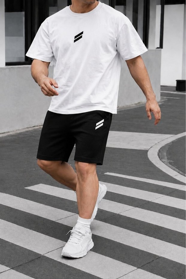 Unisex Wide-Let T-Shirt and Shorts Set with Double Line Print