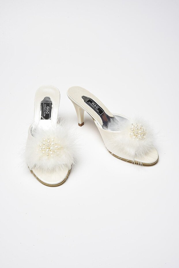 Bride's Dowery Pack with Home Slippers and Gift Box