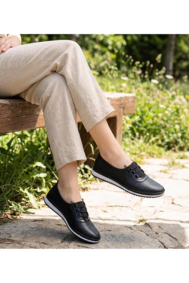 Women's Laser Cut Summer Casual Sneaker Shoes