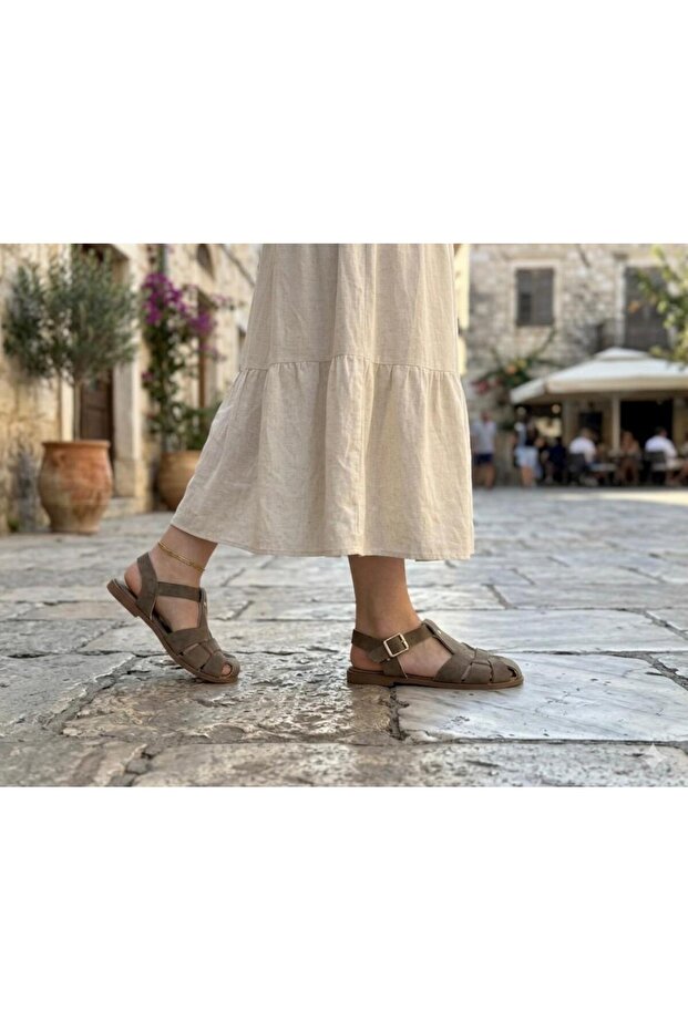 Women's Ankle Strap Buckle Closed Front Suede Daily Cage Sandals