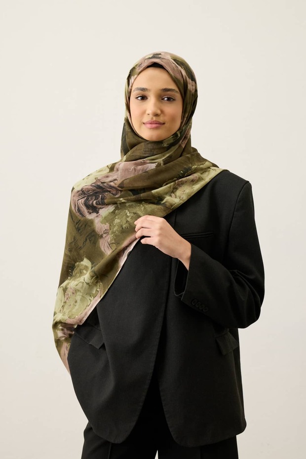 Ravira Pattern Aya Shawl