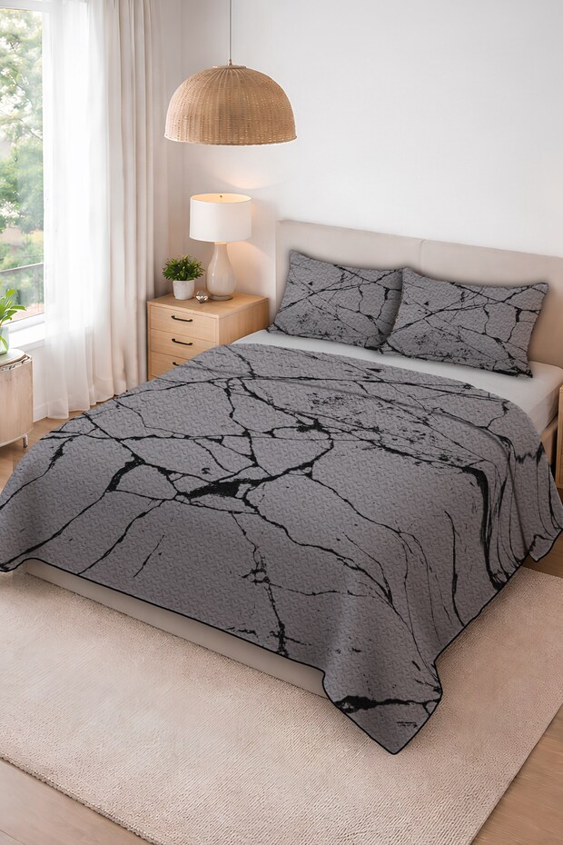 Shiny Velvet Fabric Quilted Double Bedspread Set (3 Pieces) Cky0036