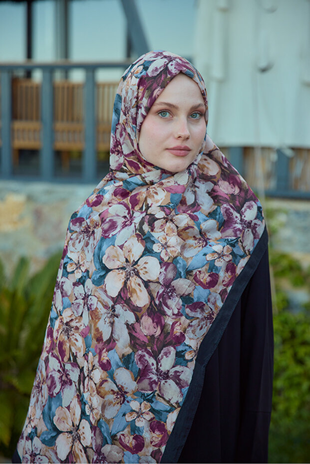 Patterned Shawl