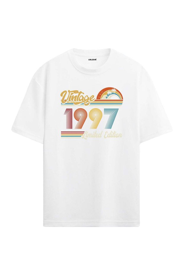 1997 Vintage Oversized T-Shirt