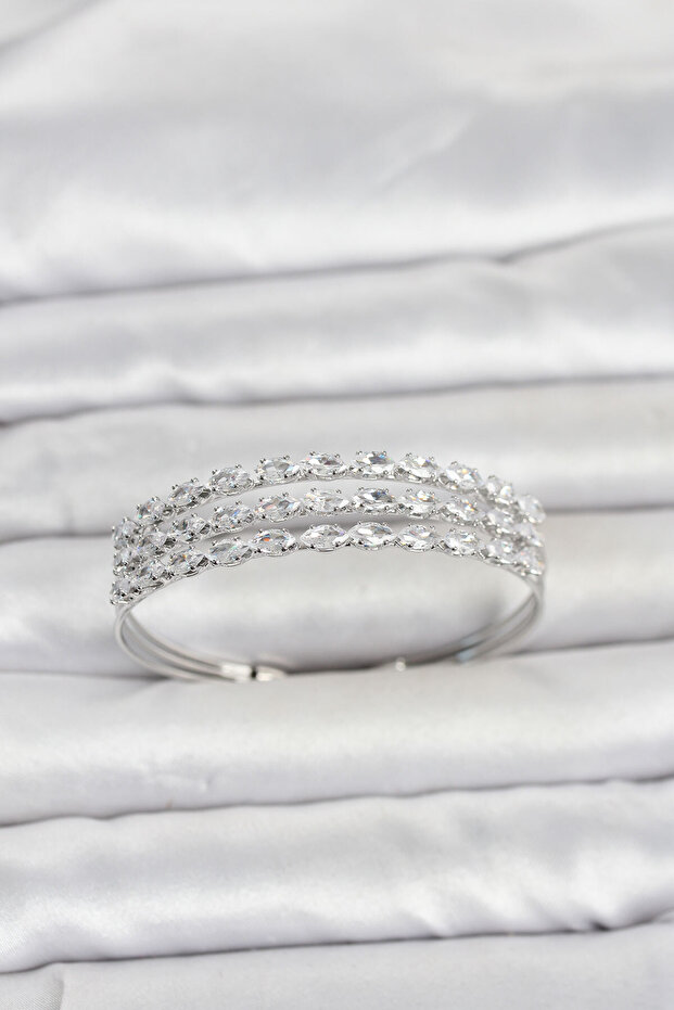 Brass Silver Color Barley Cut Zircon Stone Row Model Women's Bracelet