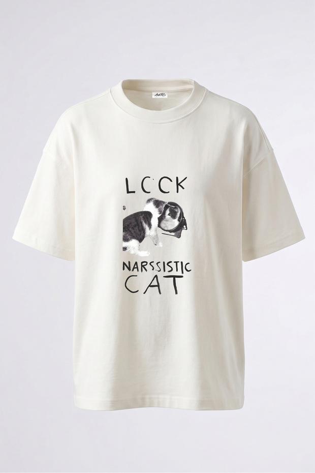 Narcissistic Cat Design Back Printed Cotton White Oversize T-Shirt