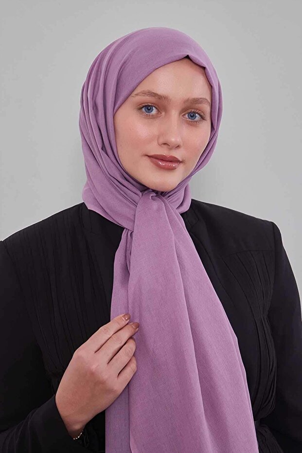 شال تينسل مسطح باللون البنفسجي الفاتح