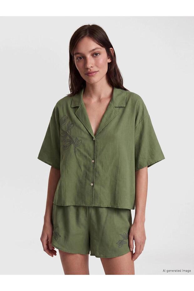 Women's Beach Shirt (S6)