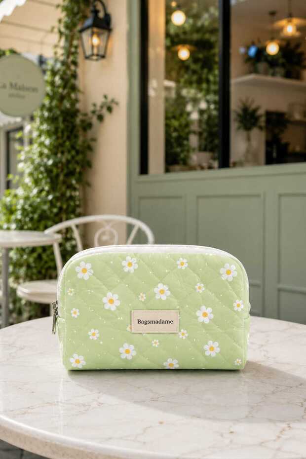 Daisy Patterned Cosmetic Travel Organizer and Makeup Bag Large Size 20X19 cm