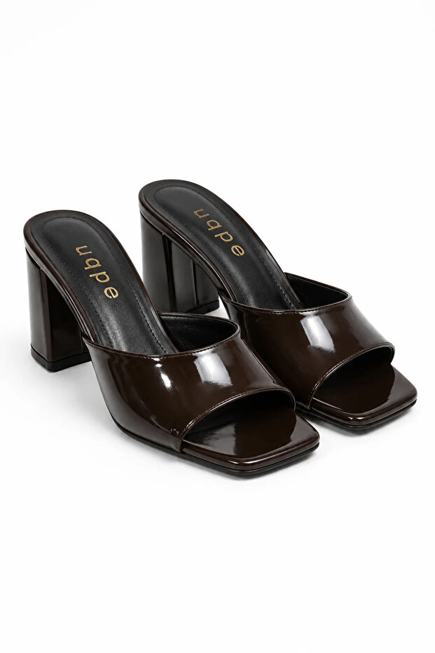 Women's Single Strap Thick Heeled Slippers Mule Square Toe Sandals - Sena - Brown Patent Leather