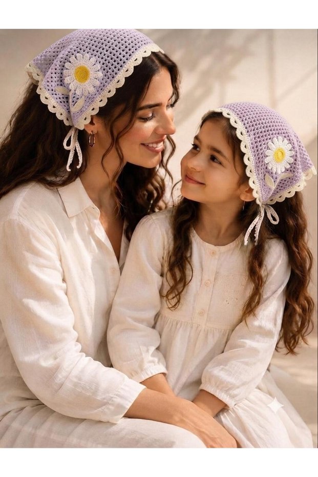2-Piece Mother & Daughter Knitted Bandana Combination Daisy Motif Hair Bandanas