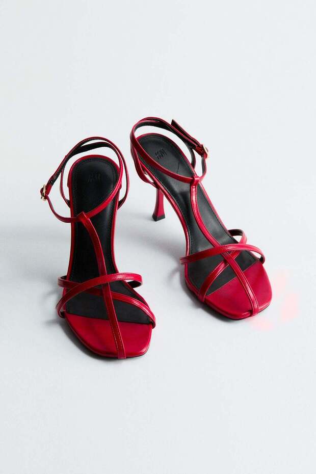 Heeled strappy sandals