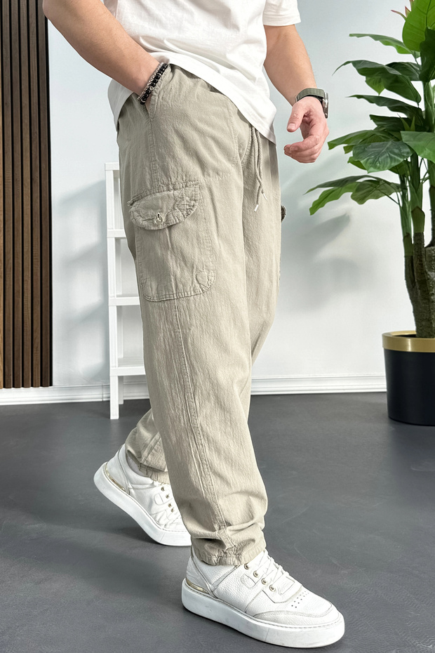 Men's Baggy Fit Cargo Pocket Trousers Beige Edw131