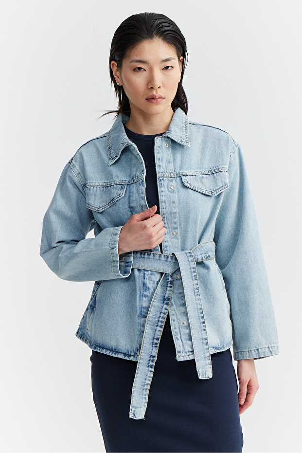 Women's Belt Detailed Denim Jacket