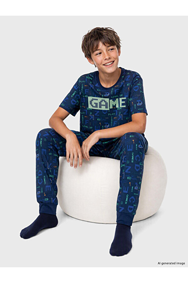 Esvab • Modern & Distinctive Printed Boys' Pajama Set