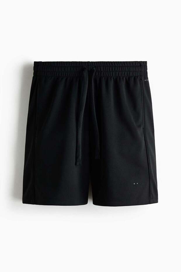 Regular Fit Sports shorts with DryMove™