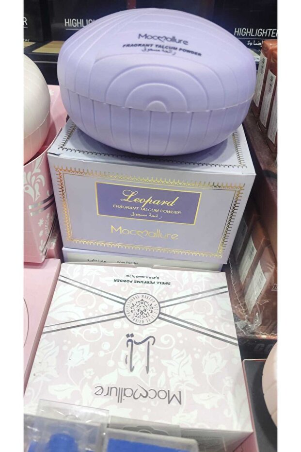 بودرة التلك المعطرة للجسم